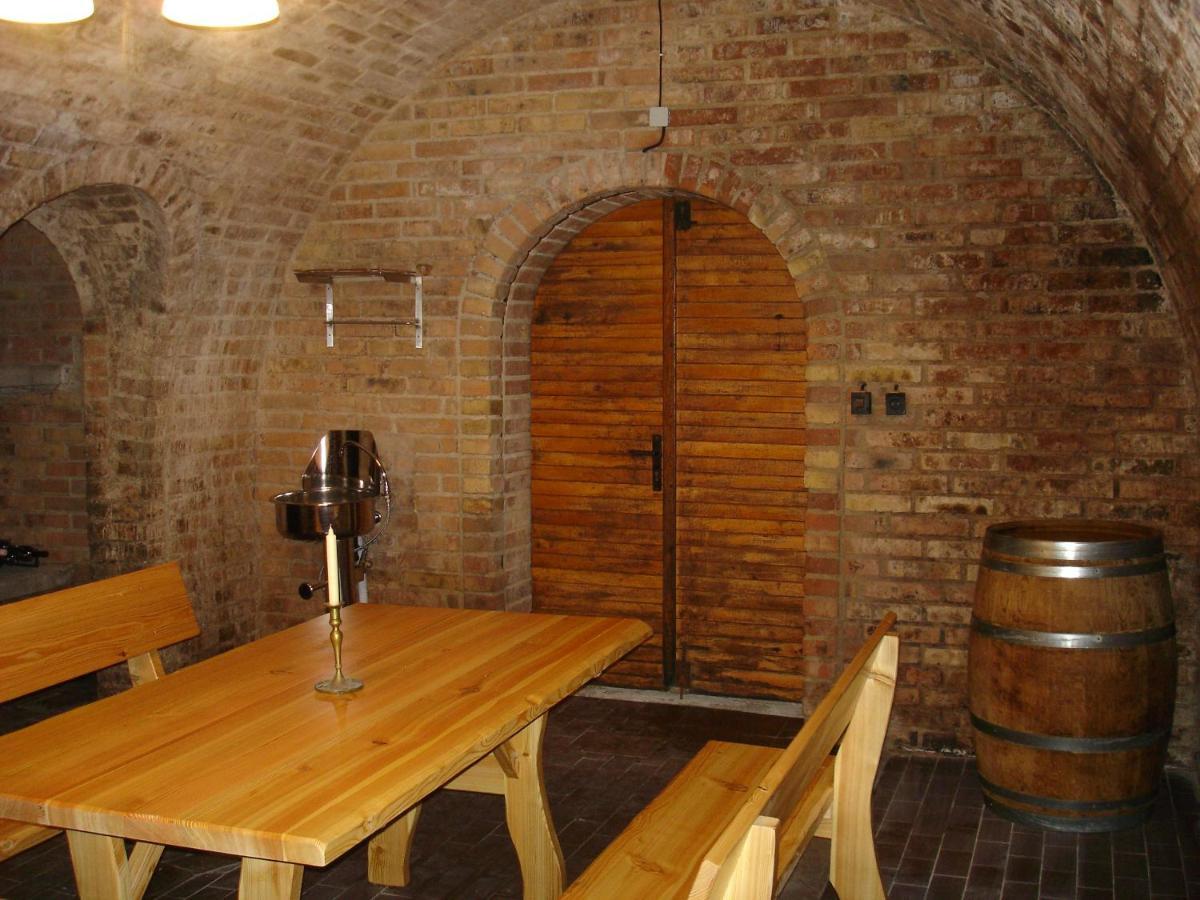 Apartment Turold 2